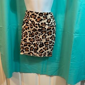 Charlotte Russe Leopard BodyCon Skirt Size M